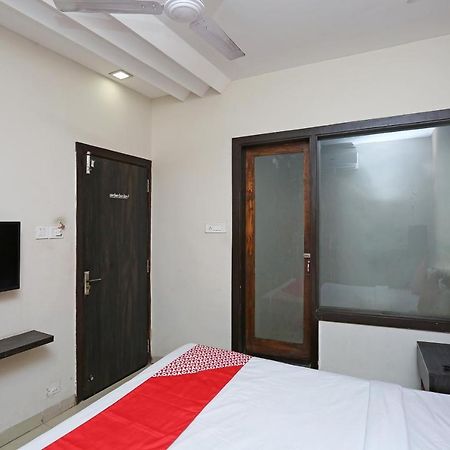 Oyo 6325 Hotel Kiran Rāipur Esterno foto